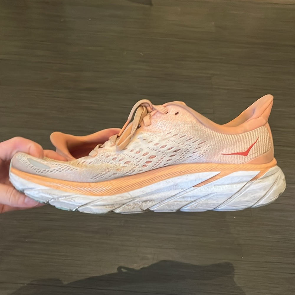 HOKA Clifton 8 running shoes